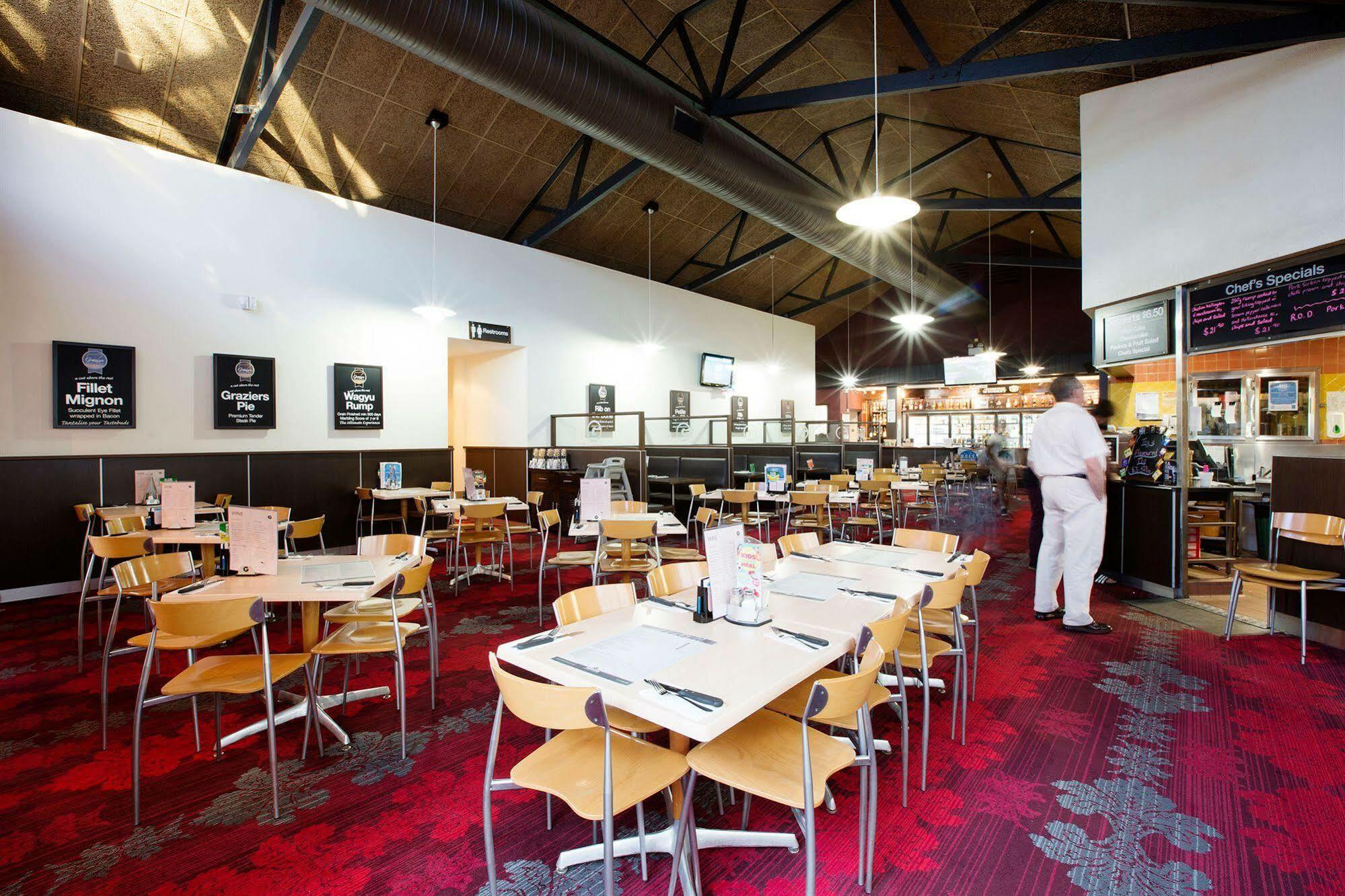Glenmore Tavern Rockhampton Exterior photo
